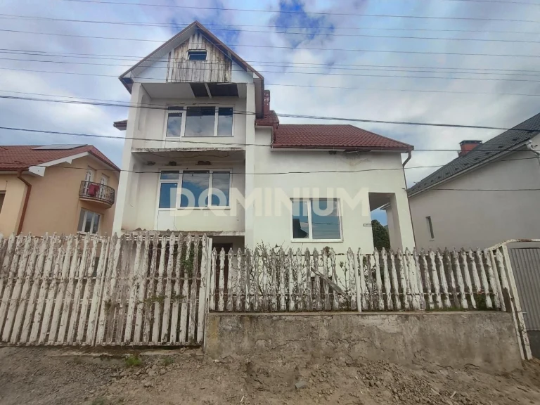 Продається будинок