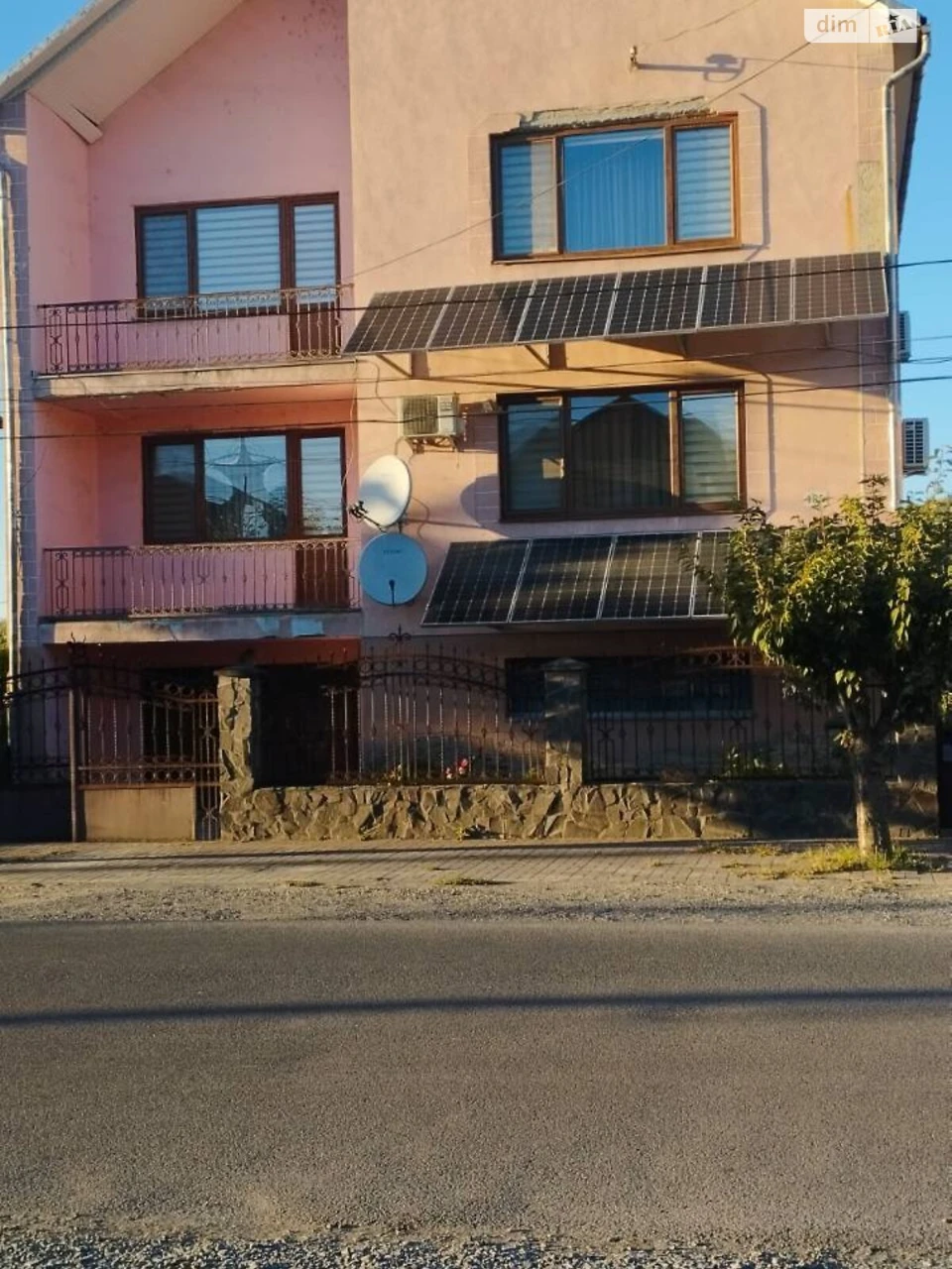 Продаж Дім