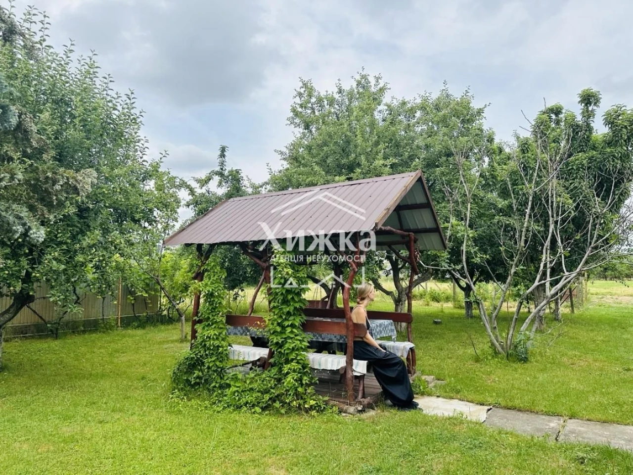 Продаж затишного будинку в селі Підвиноградів