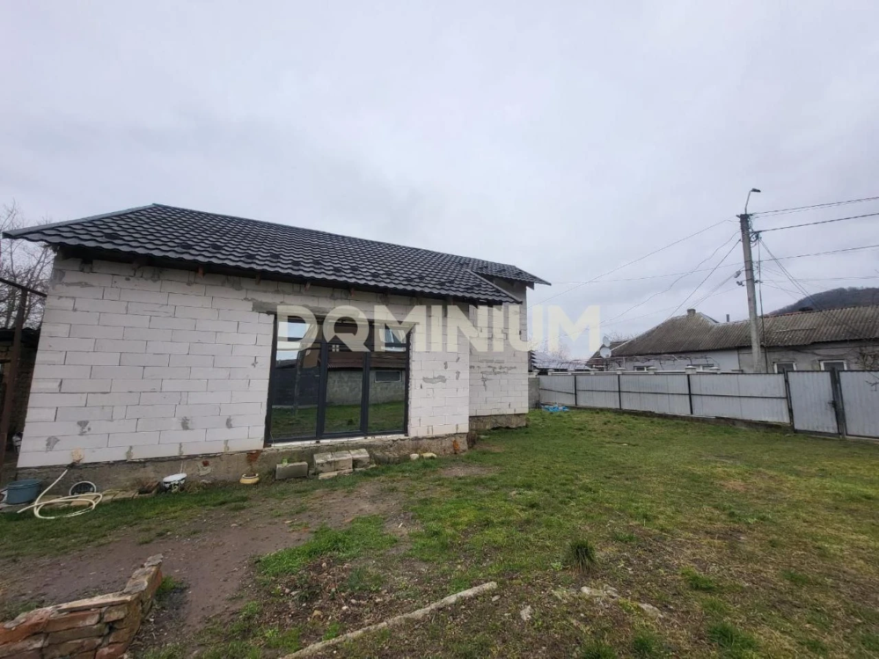 Продаж будинку з євро-ремонтом м Виноградів