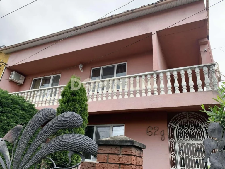 Продається чудовий будинок у м. Виноградів, вул. Чкалова