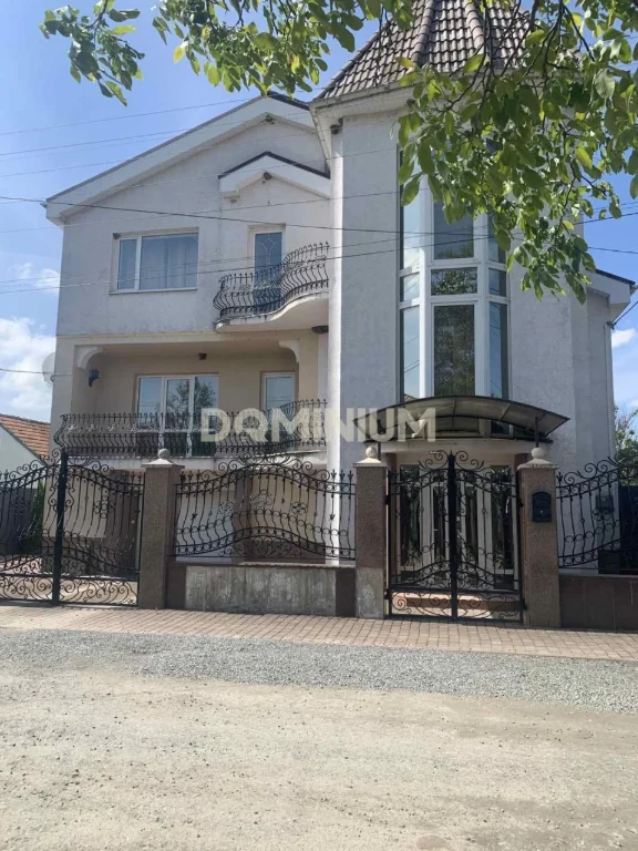 Продаж Будинку в м.Виноградів вул Королівська 30
