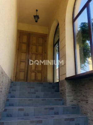 Продається будинок в м.Виноградів,з видом на Чорну гору