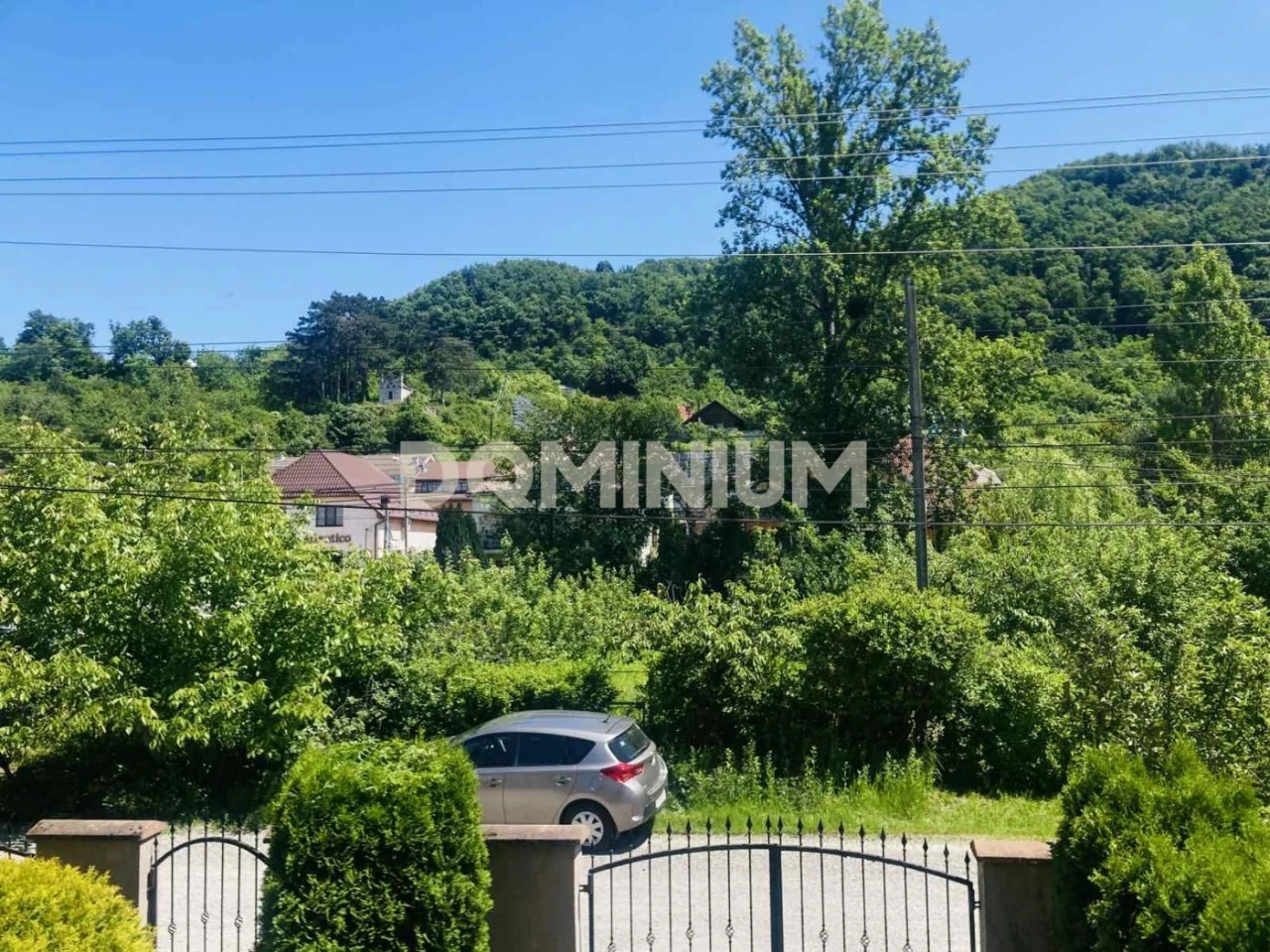 Продається будинок в м.Виноградів,з видом на Чорну гору