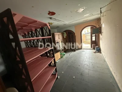 Продається будинок в смт. Вилок з комерцією біля кордону