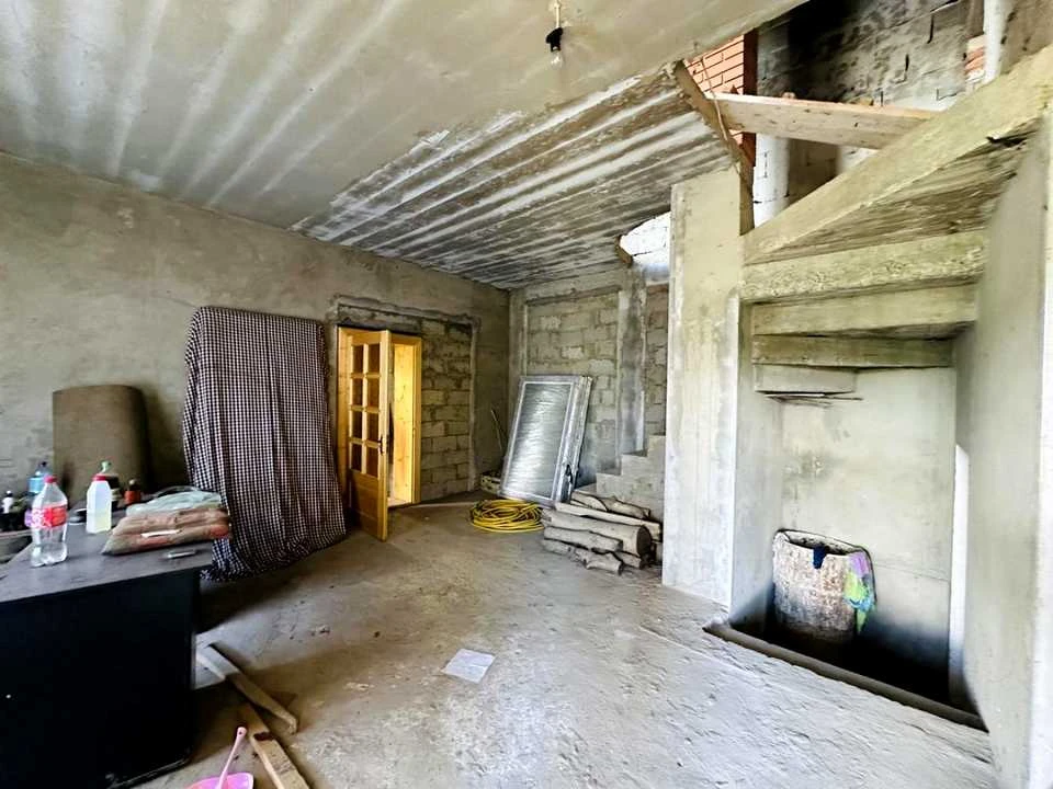 Будинок. Виноградів, Центральна