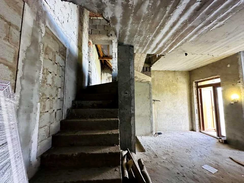 Будинок. Виноградів, Центральна