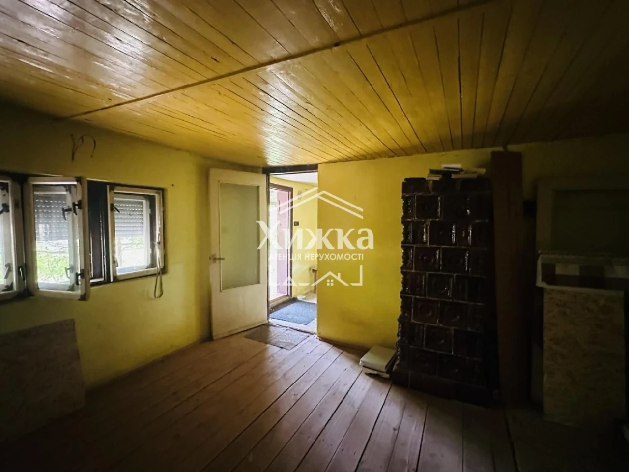 Продається зона відпочинку на ЗАМКОВІЙ ГОРІ у м. Виноградів