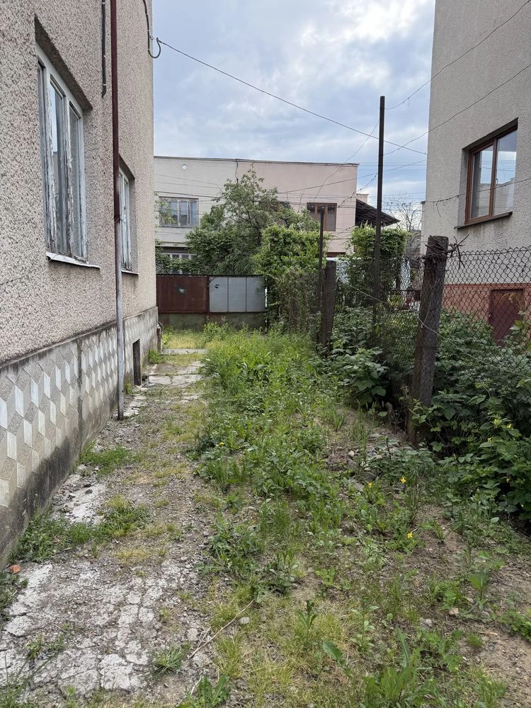 Продається будинок Онуфрія 15