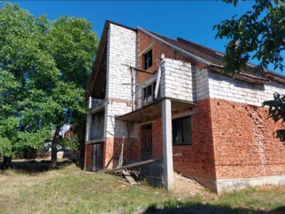 Residential house in village Ilvynza