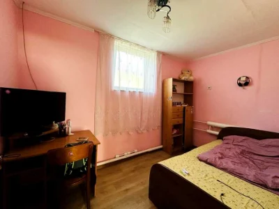 House. Irshava, Pershtravneva