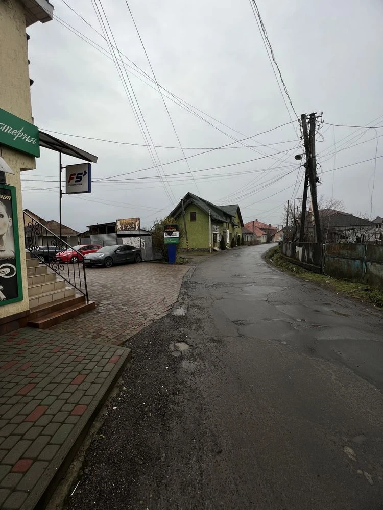 For Sale: Land with House in the Center of Irshava