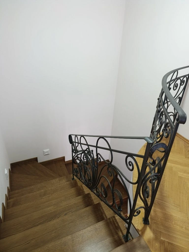 Продажа елітного будинку Набережна