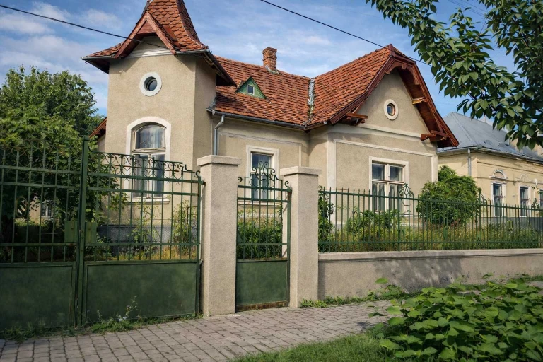 Старочеський будинок в центральній частині