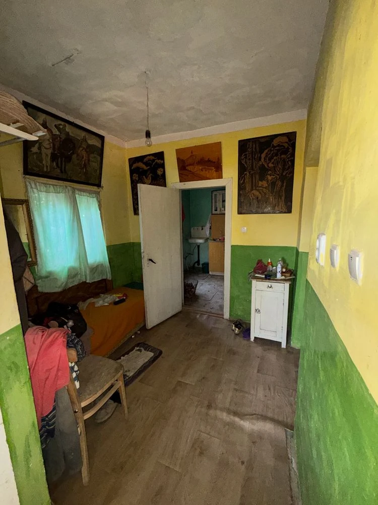 Продаж будинку під Паланком