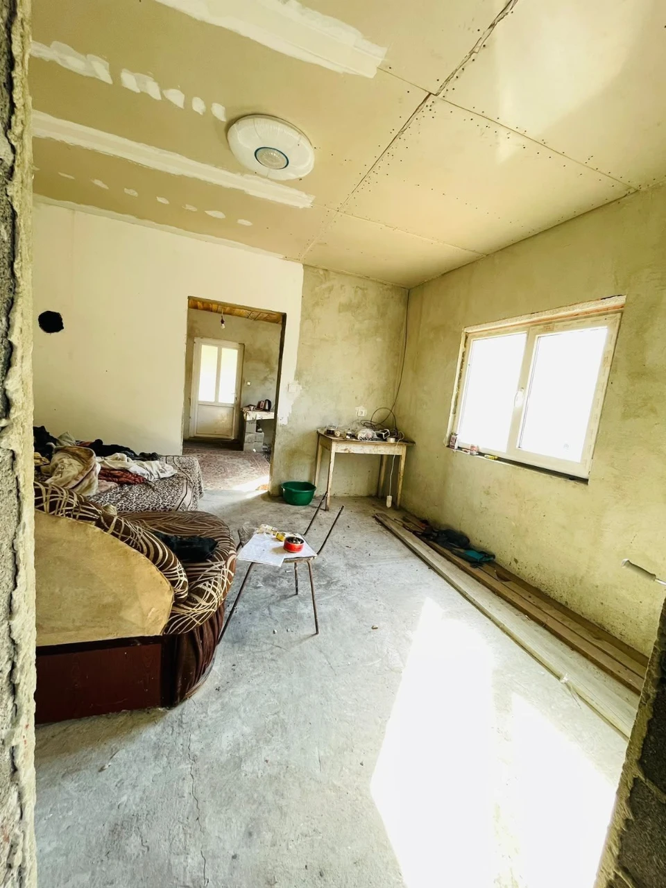 продаж власного трьохкімнатного будинку