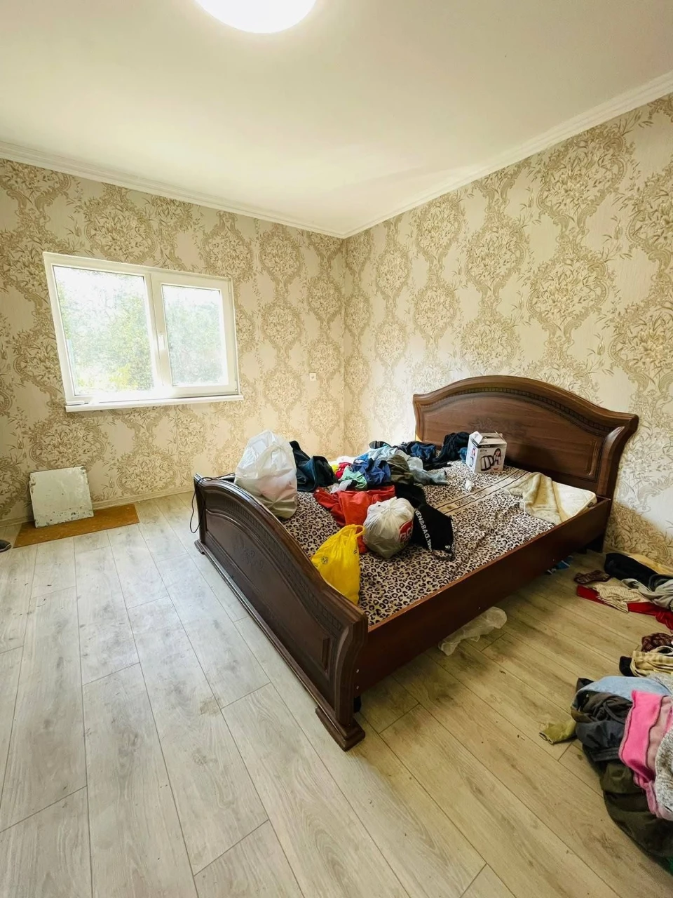 продаж власного трьохкімнатного будинку
