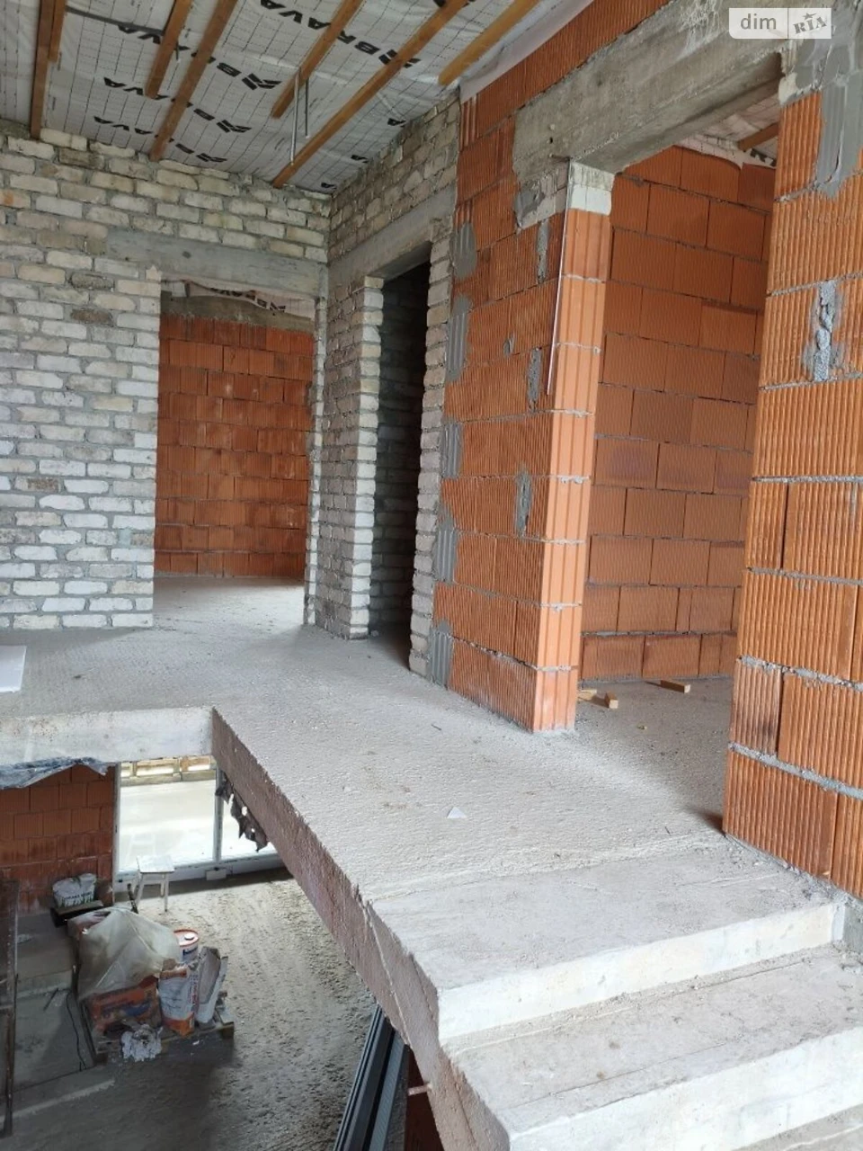 Продаж Таунхаус