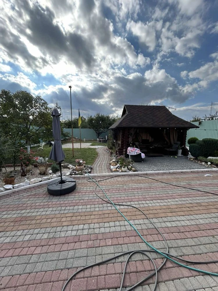 Будинок вашої мрії в Росвигові