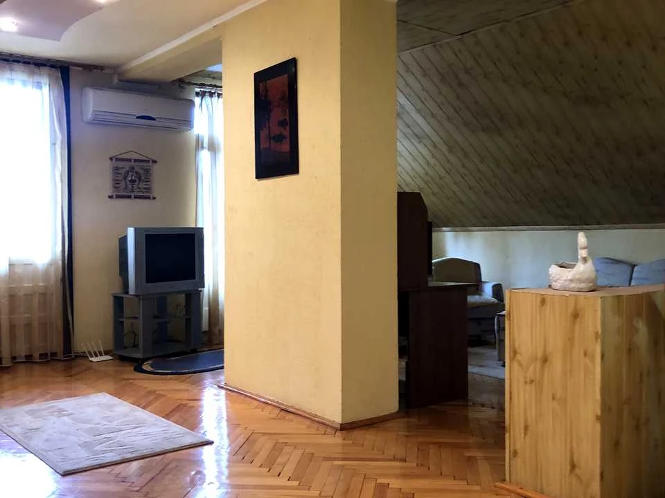 Будинок. Мукачево, Дмитра Яворницького вул.