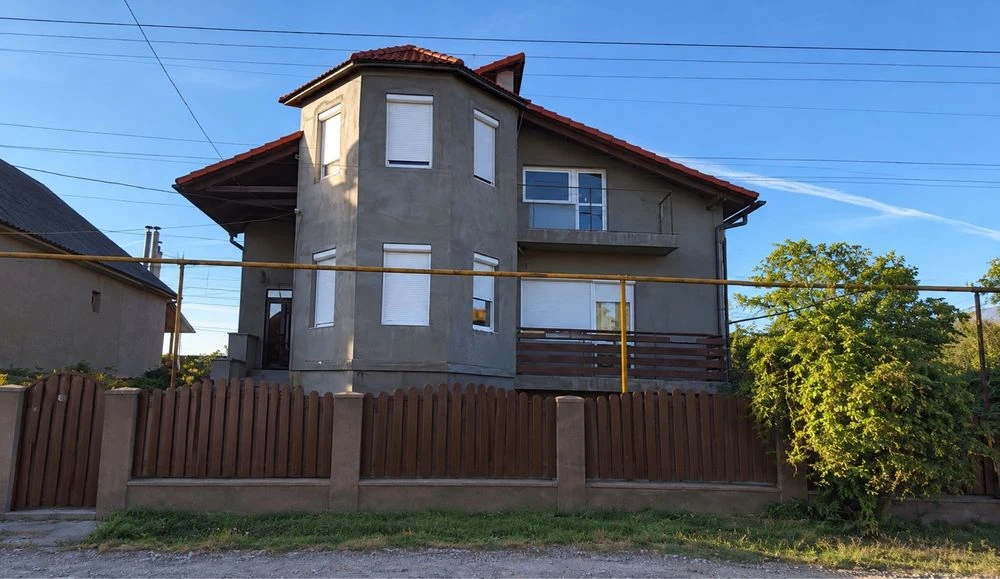 Продам будинок Росвигово