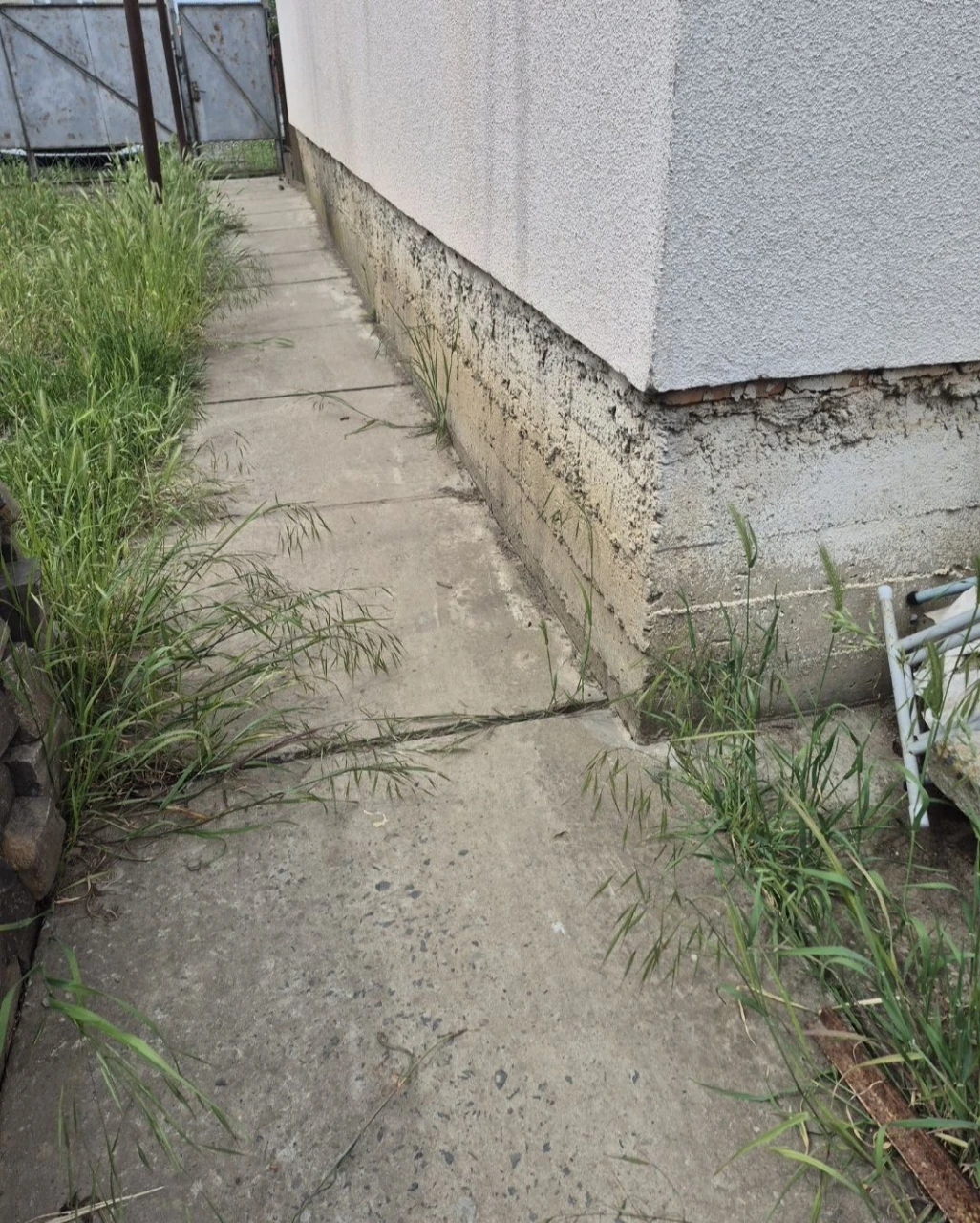 Продаж будинку поруч з Мукачево.