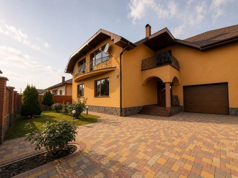Продаж будинку 253 м2 вул.Бейли Бартока