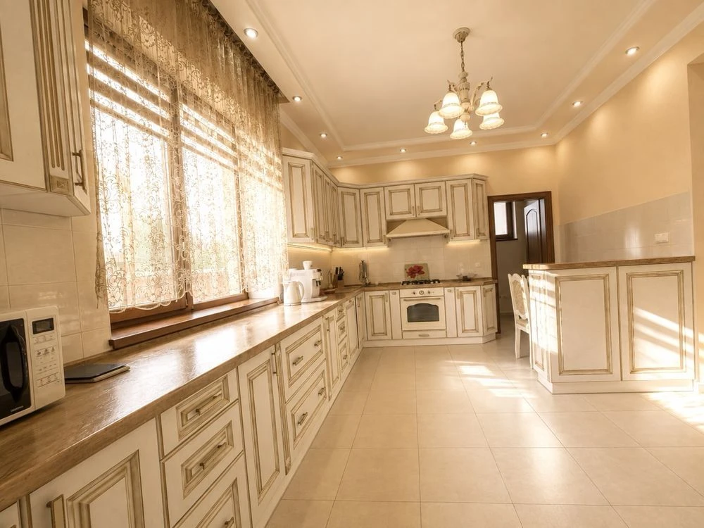 Продаж будинку 253 м2 вул.Бейли Бартока