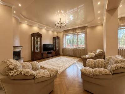 Продаж будинку 253 м2 вул.Бейли Бартока