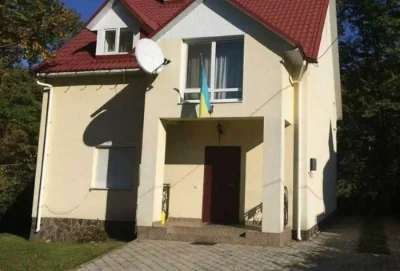 Продається затишний будинок біля санаторію Синяк