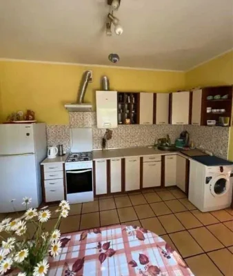 Продається затишний будинок біля санаторію Синяк