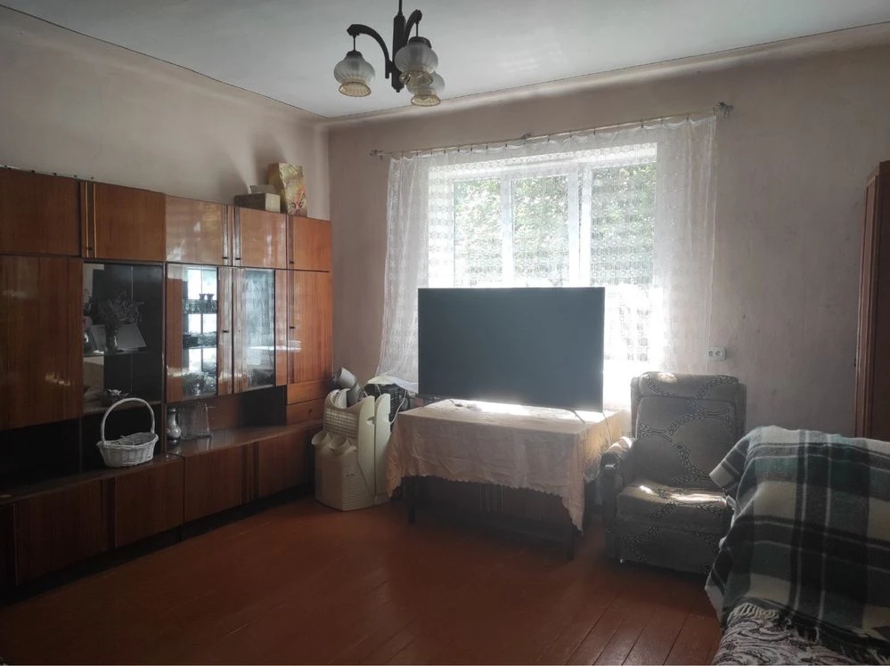 Продаж будинку у Росвигово.