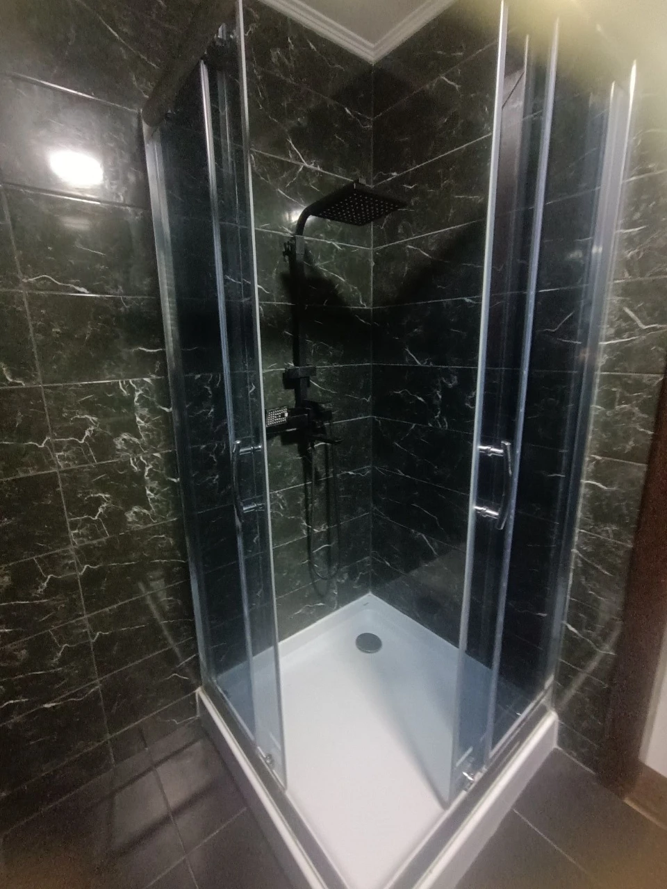 Продається ГАРНИЙ Будинок