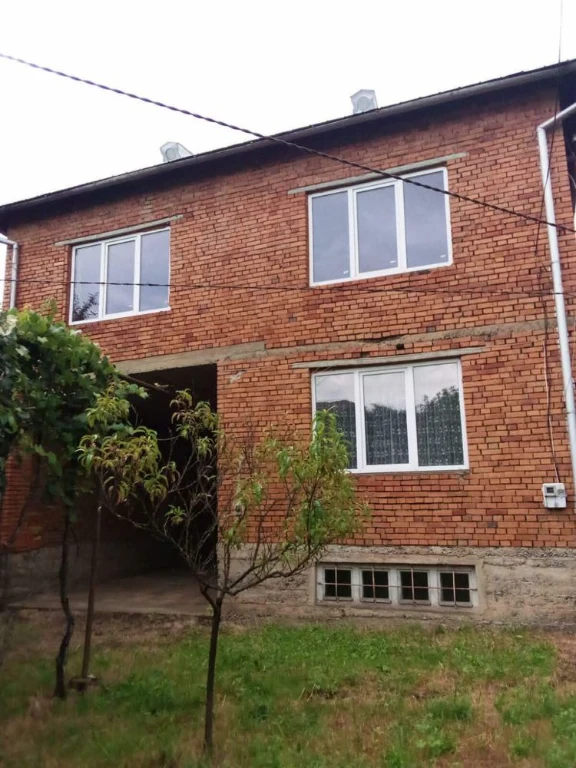 Продаж добротного будинку Іванівці