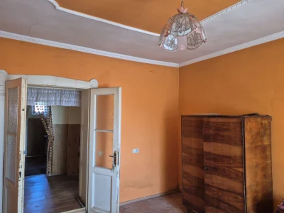Продаж напівособняка район Паланок.