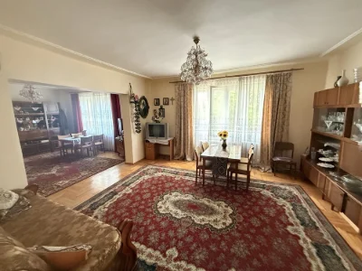 Будинок Паланок 10 сот ділянка