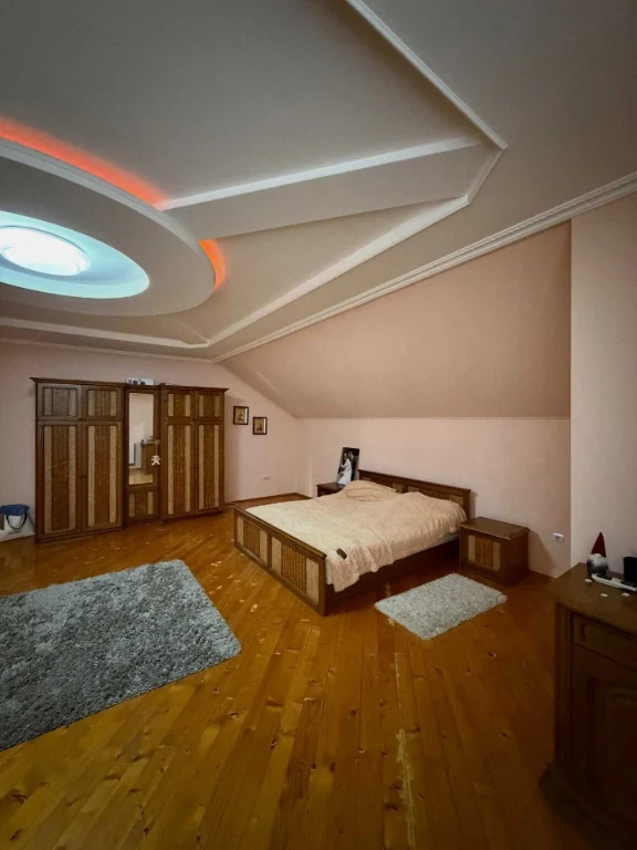 Продаж будинку в Мукачево