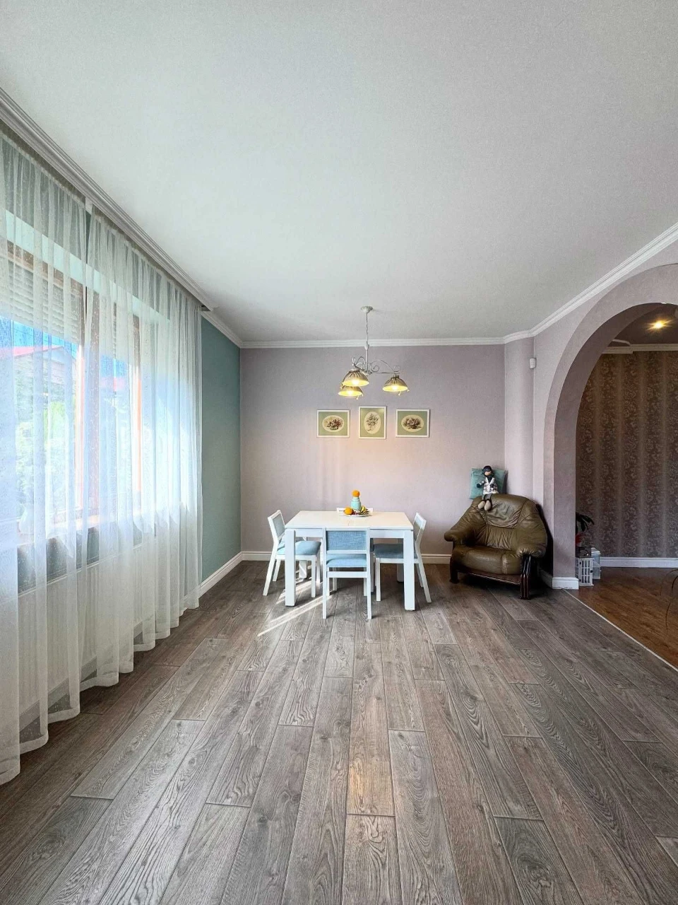 House for sale, enough space for everyone