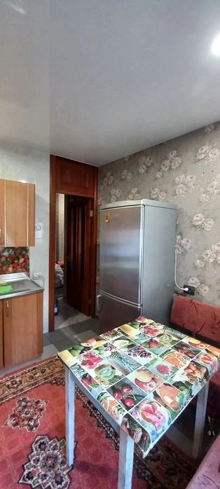 Продам 3 комнатную чешка на Парусе