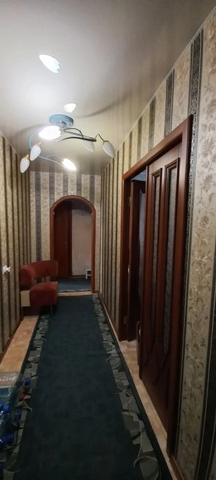 Продам 3 комнатную чешка на Парусе