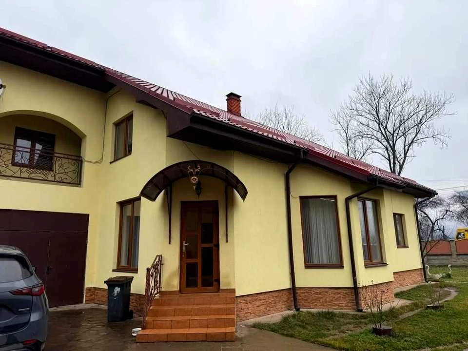 Будинок. Перечин, Богдана Хмельницького вул.