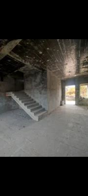 Продаються 4 двоповерхові котеджі біля центру Сваляви — з те