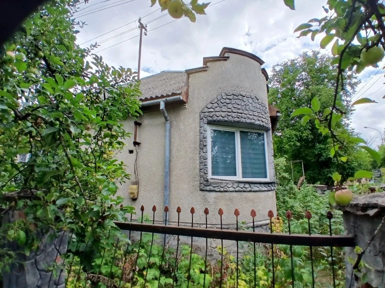 Продам будинок у місті Свалява Закарпатської області