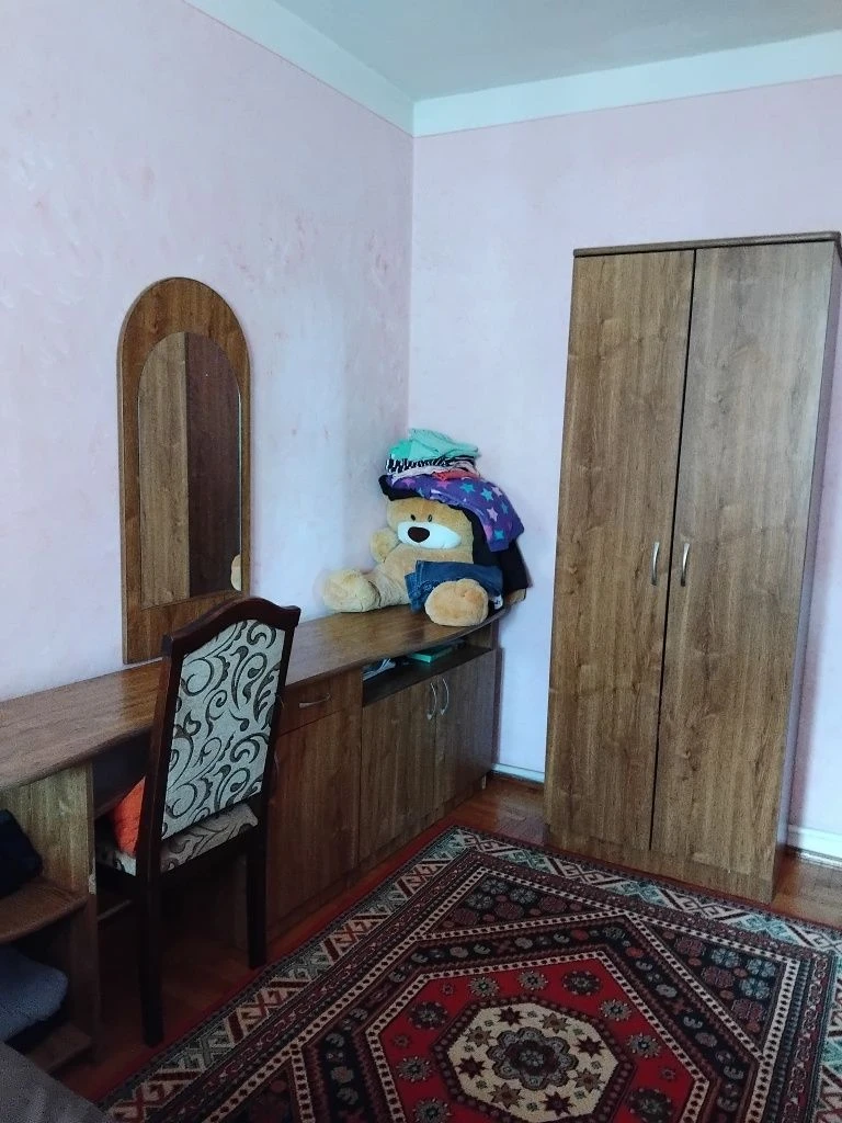 Продаємо будинок майже у центрі м. Свалява Закарпатської обл