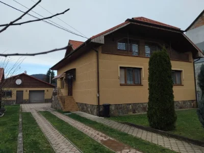 Продаю гарний будинок у затишному місці Свалява Закарпатсько