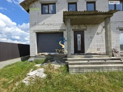 Продаж Дім