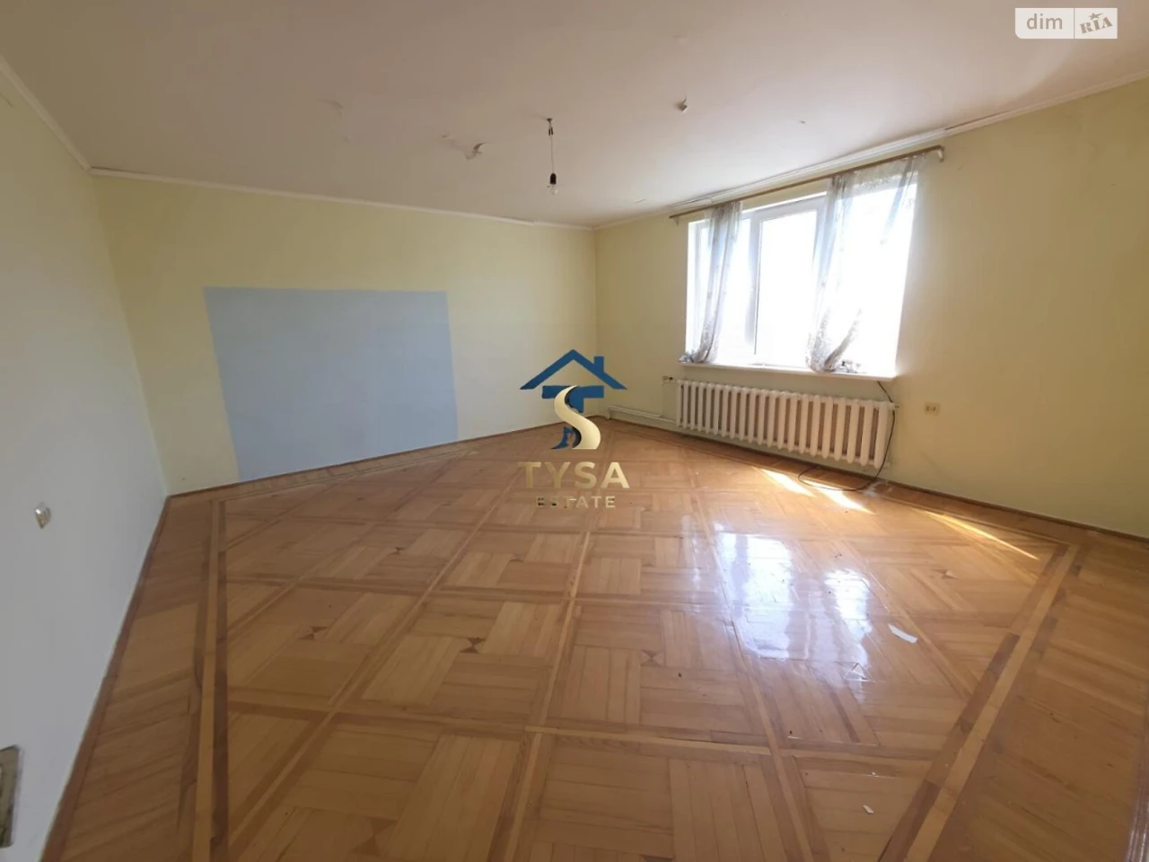 Продаж Дім