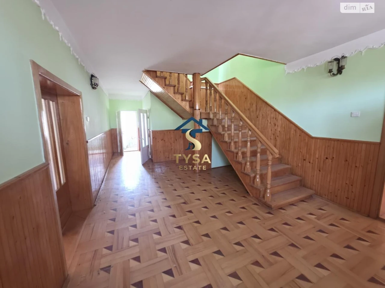 Продаж Дім