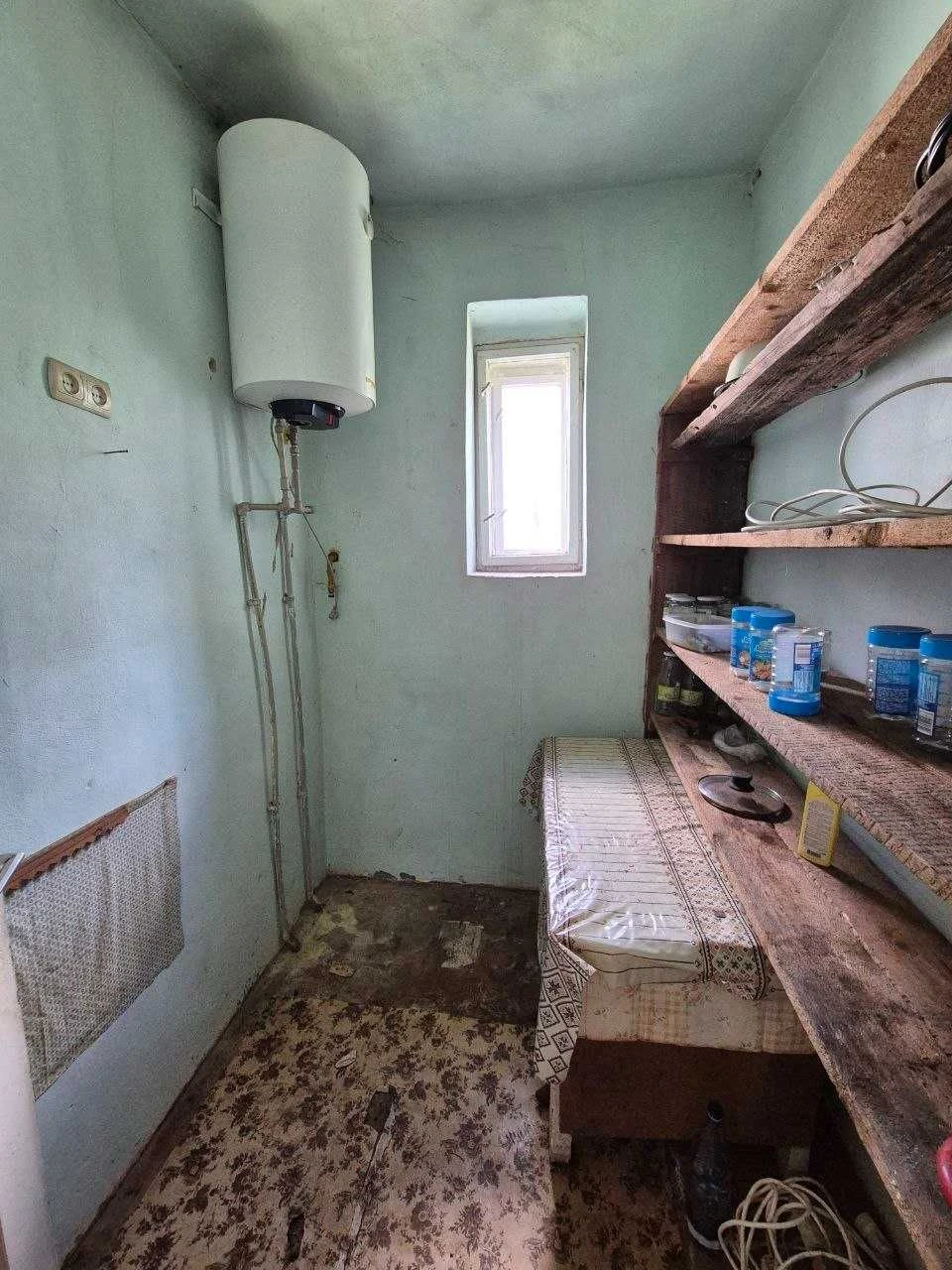 Продаж затишного будинку в м. Тячів — чудова локація та вели
