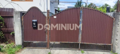 Продається двоповерховий будинок в м.Тячів